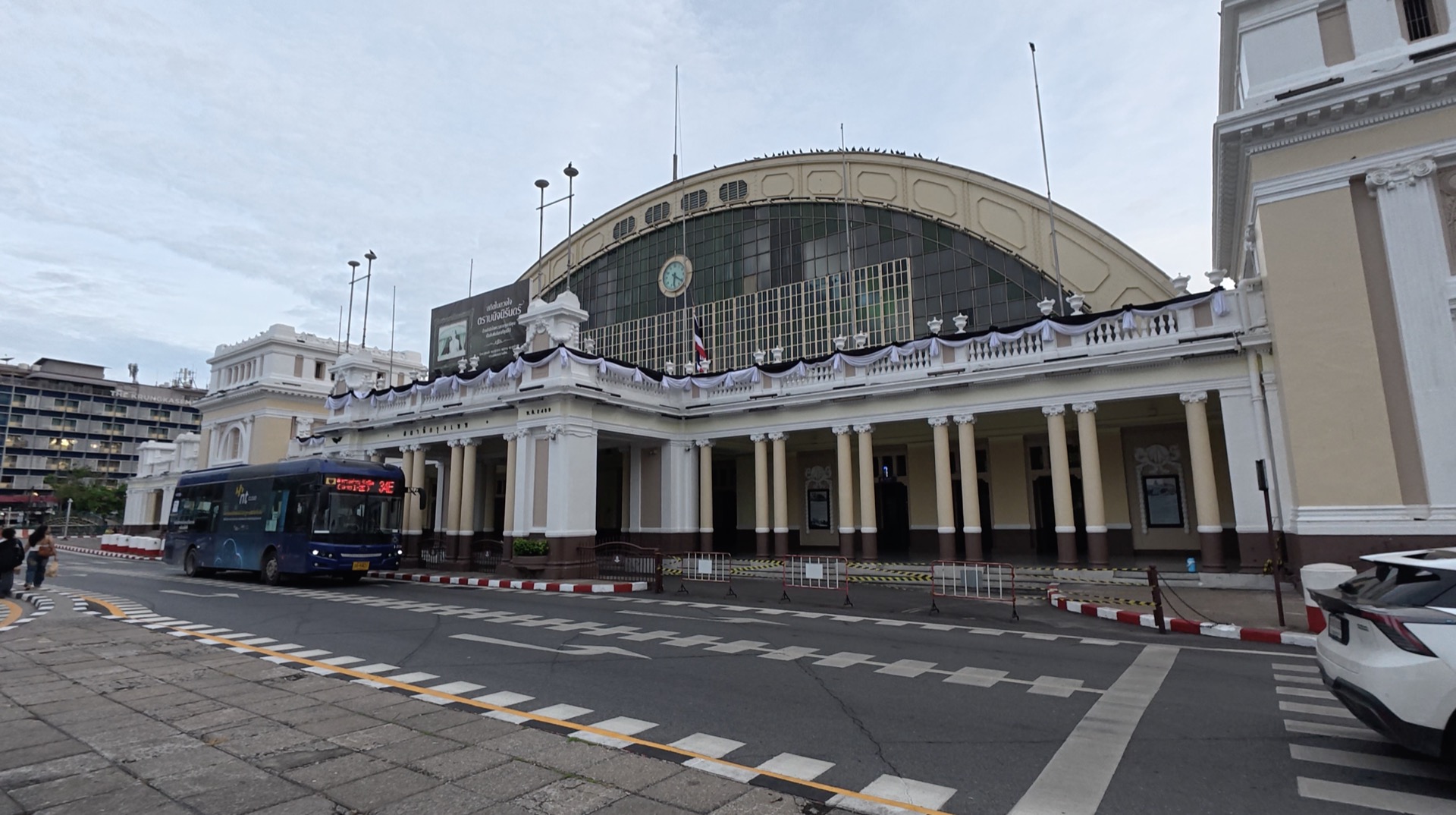 フアランポーン駅 外観