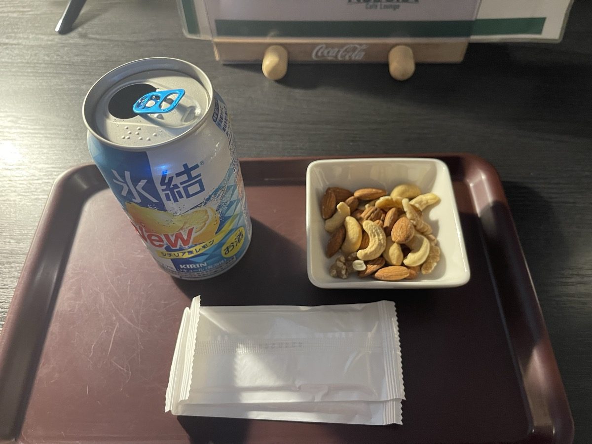 NODOKAドリンク 氷結とミックスナッツ