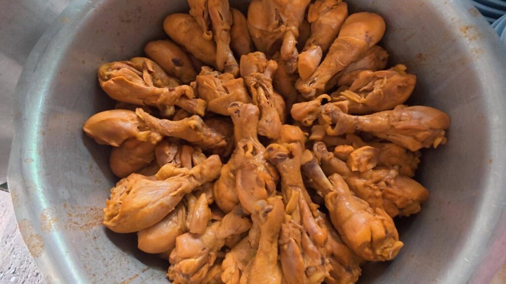 鶏肉の仕込み1