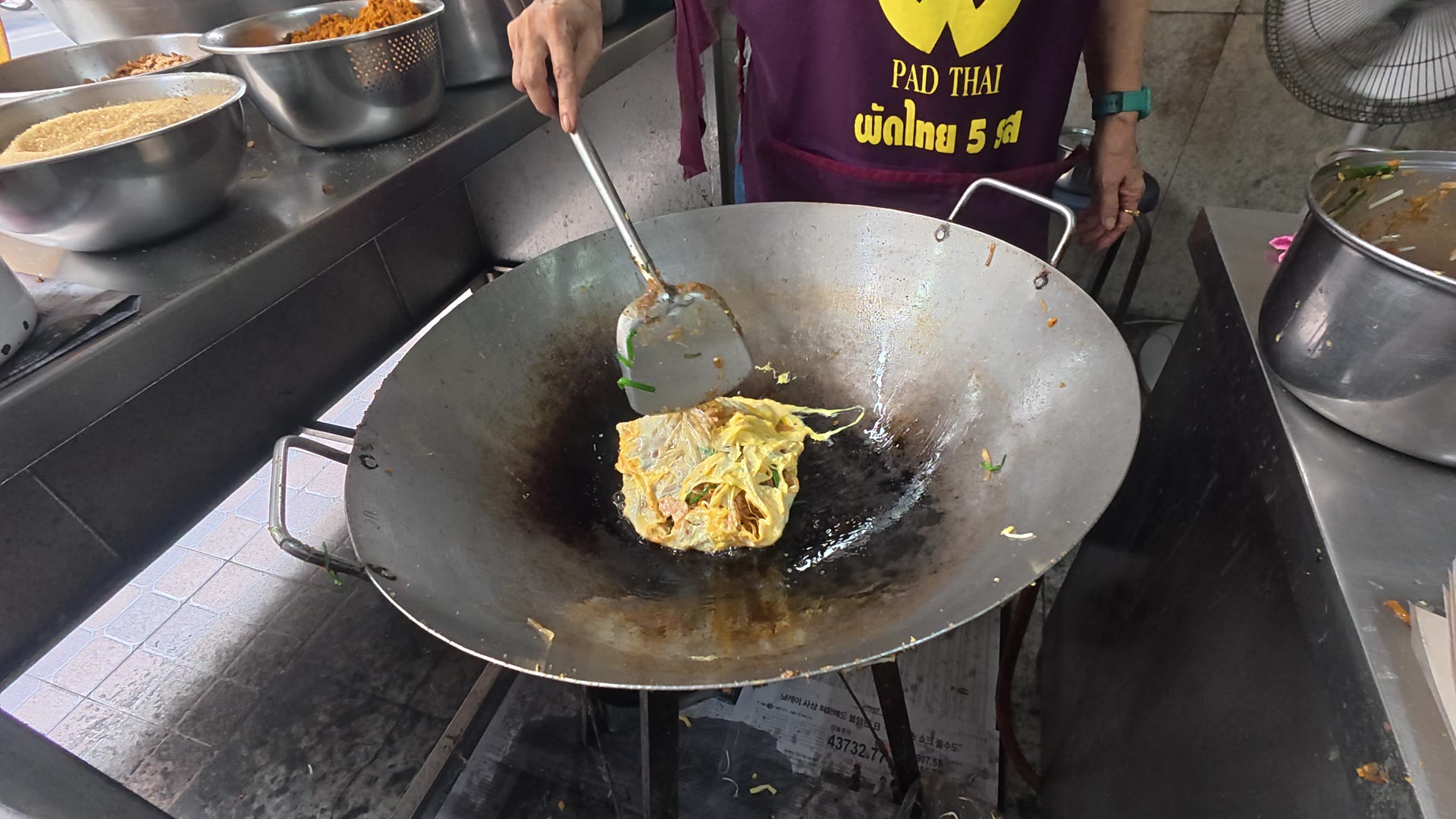 卵で包む途中