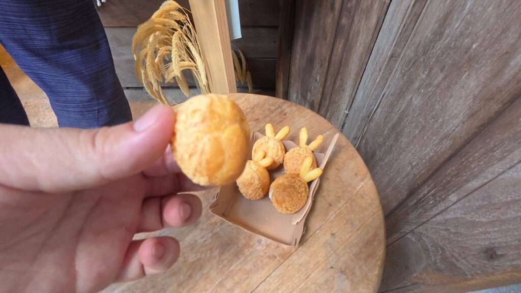 購入したうさぎ型シュークリーム