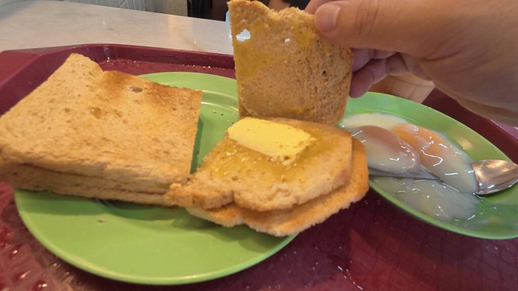 バターののったトースト